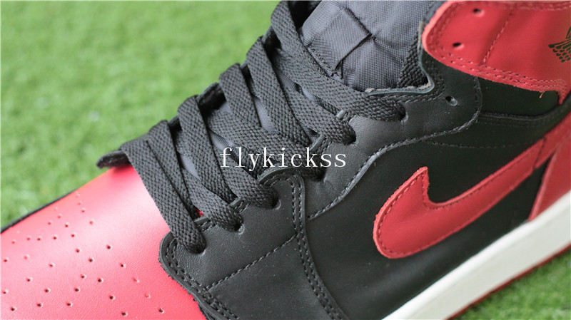 Air Jordan 1 Retro OG High Bred Black Red